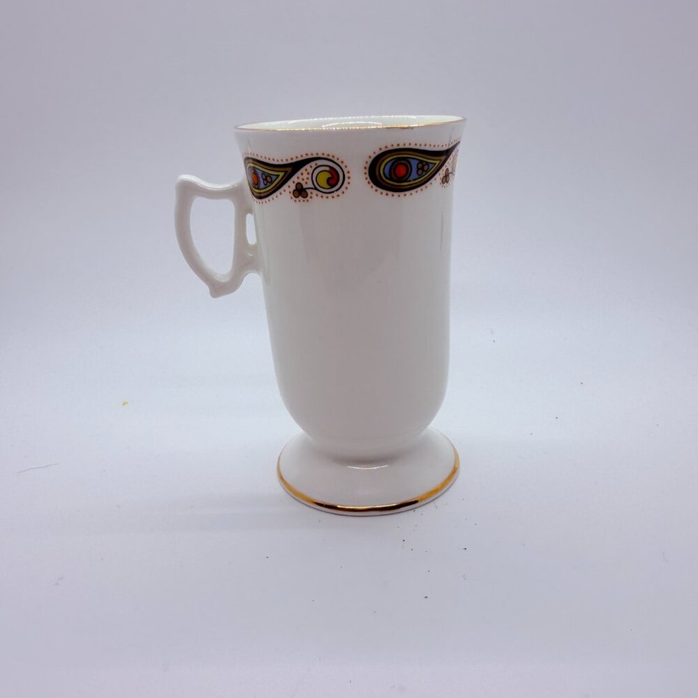 Celtic Teacup - Royal Tara Vintage, Book of Kells Design with Gold Rim - Picture 2 of 10